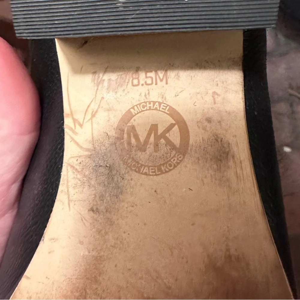 Michael Kors Britton Bootie - Picture 5 of 5